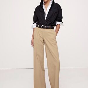 Banana Republic Beige Everyday Wide-Leg Pant small- BEST SELLER